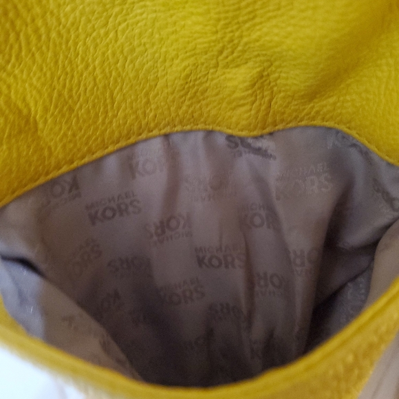 Y2k Michael Kors Yellow Purse - Picture 6 of 7